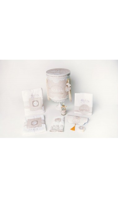 Trusou botez pentru fetite sau baieti, unisex cu bordura dantela alba de bumbac, Tres Chic 10